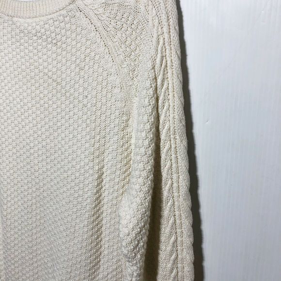 Gap Oatmeal Chunky Cable Knit Pullover Sweater - Picture 9 of 10
